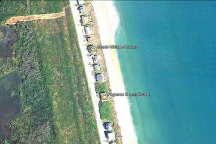 Exterior of Morning Star Beach 4 Br home by RedAwning