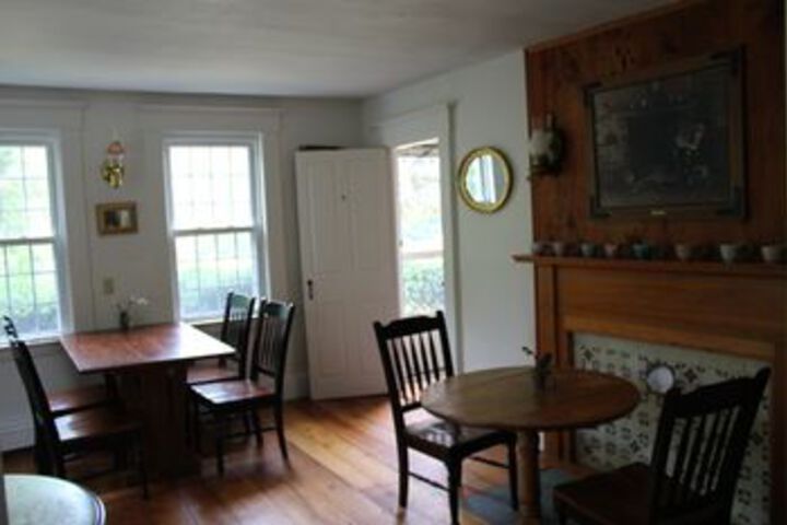 Breakfast/Coffee Service 11 of 40