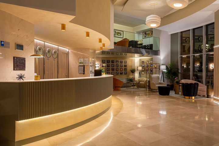 Hotel 135 of 143