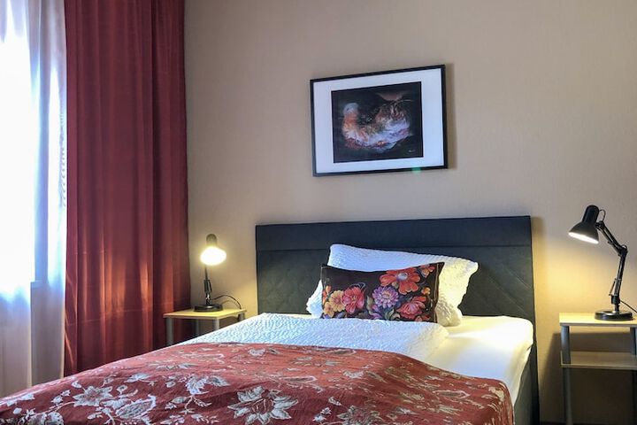 Room 11 of 55
