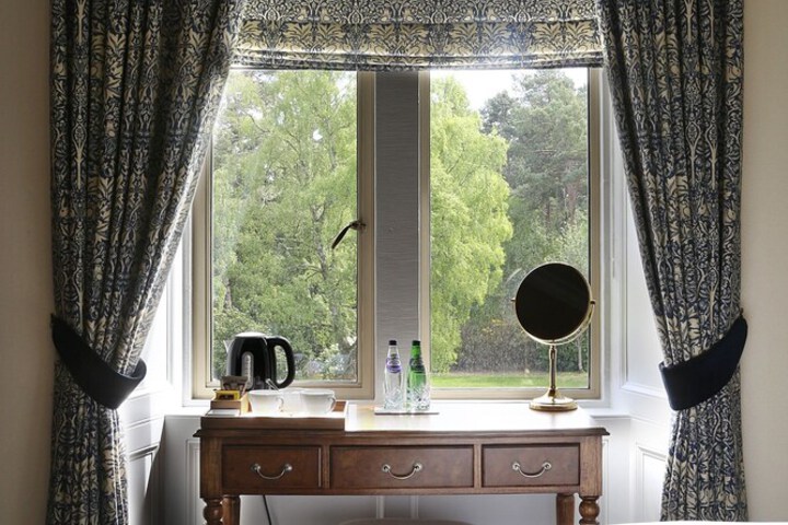 Room 4 of 22