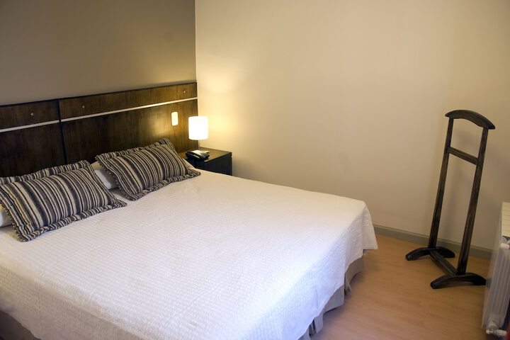 Room 11 of 26