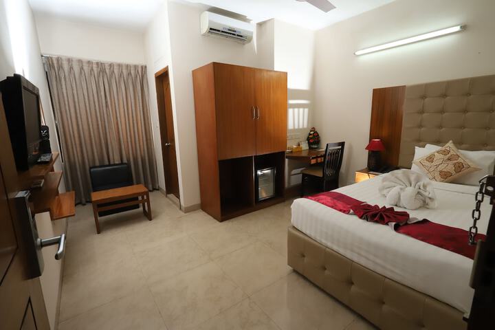 Room 22 of 40