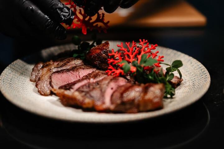 Dining 45 of 65
