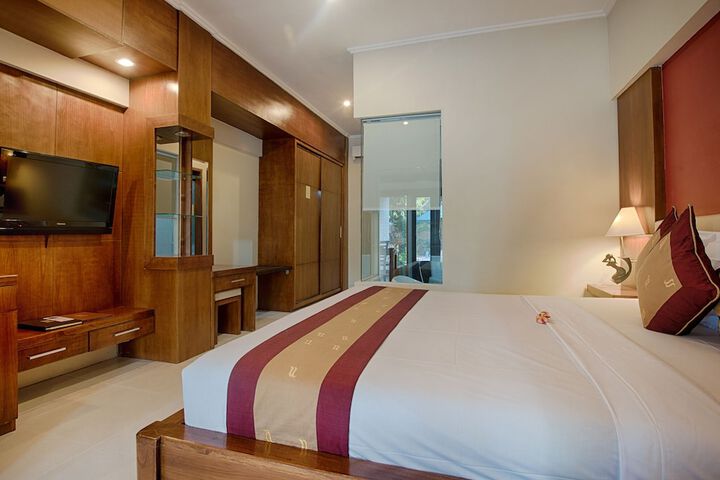 Room 43 of 95