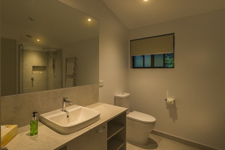 Clean Restrooms