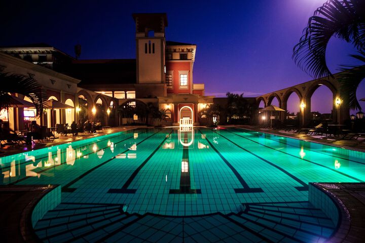 Pool 37 of 81