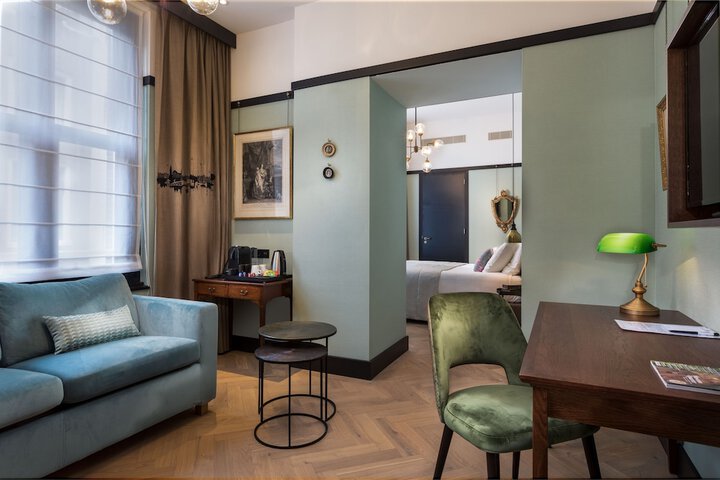 Room 13 of 75
