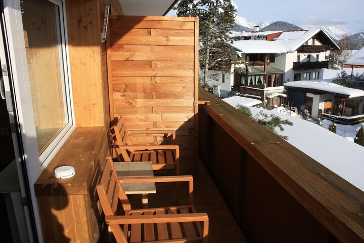 Terrace/Patio 7 of 49