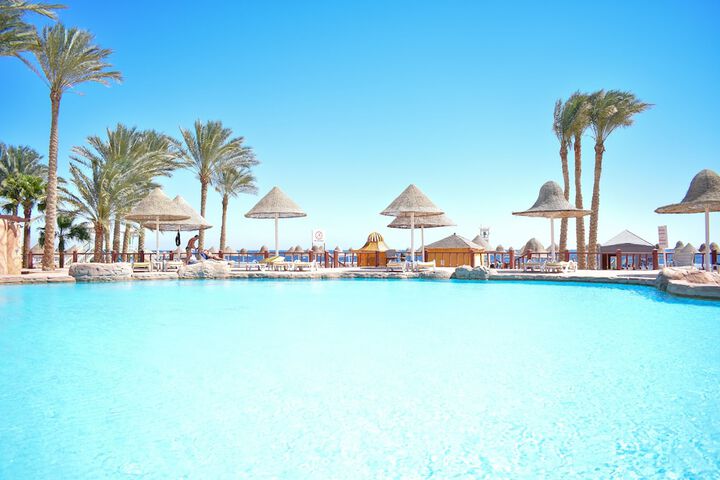 Pool 48 of 96