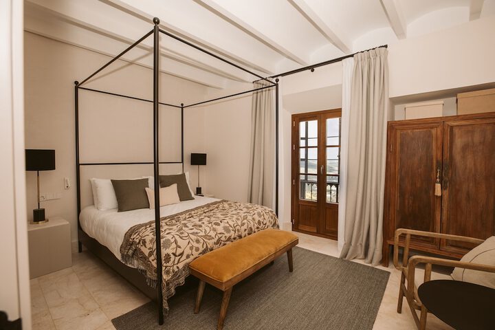 Room 29 of 87