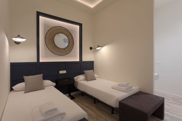 Room 14 of 82