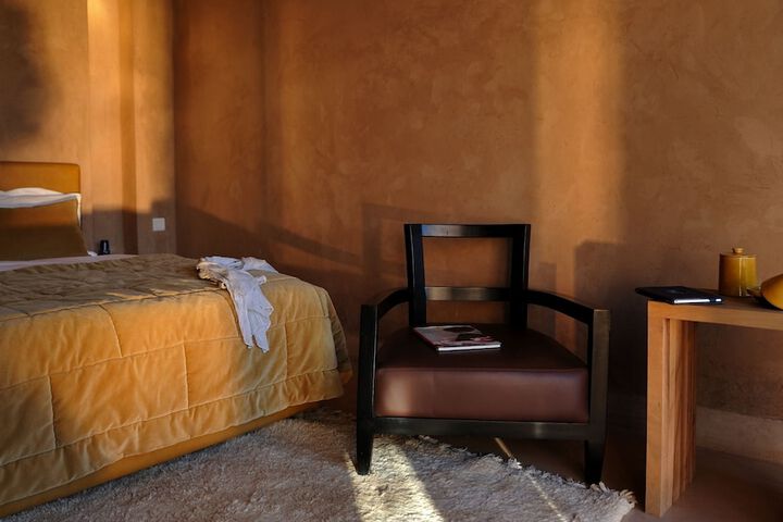 Room 12 of 50