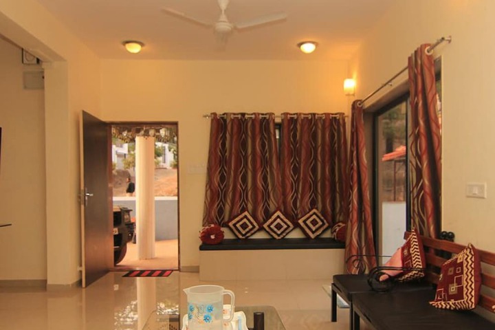 Room 3 of 3