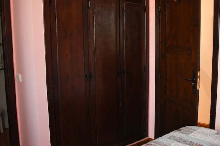Room 8 of 52
