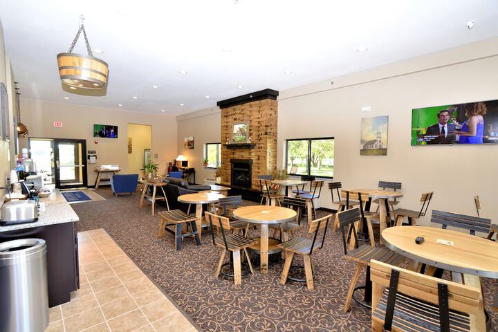 Breakfast/Coffee Service 91 of 105