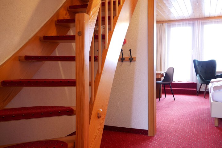 Room 16 of 88