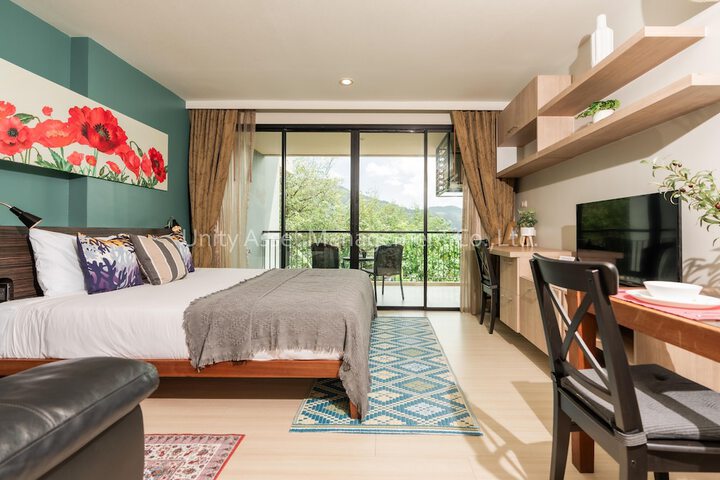 Room 2 of 26