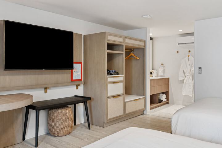 Room 12 of 45