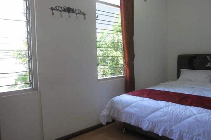 Room 12 of 21