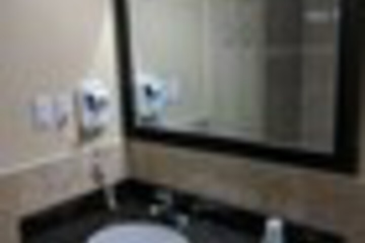 Room 80 of 108