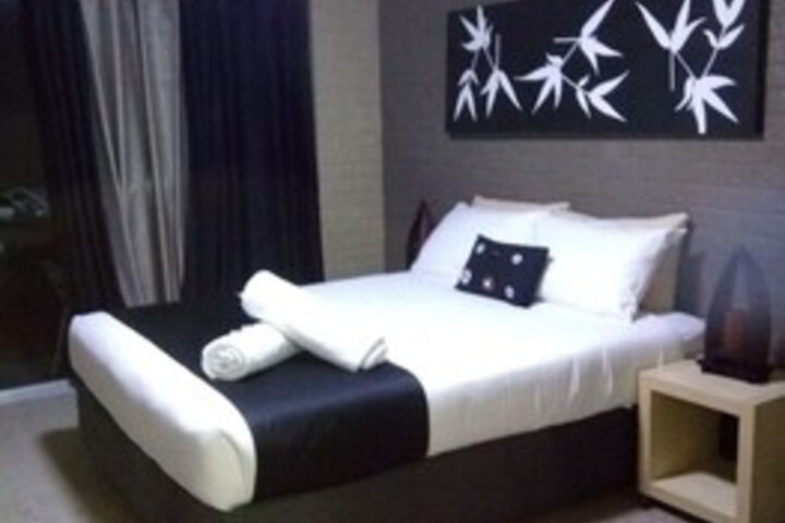 Room 25 of 117