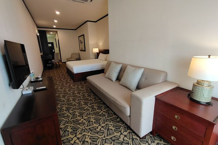 Room 41 of 132