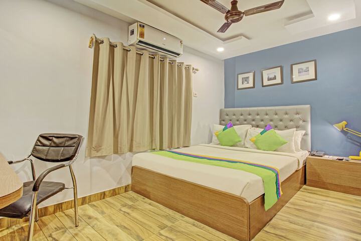 Room 14 of 29