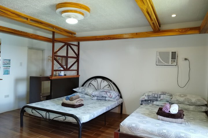 Room 3 of 22