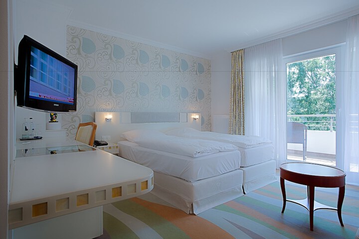 Room 7 of 53