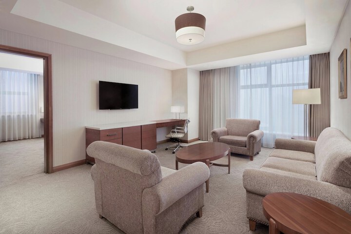 Room 13 of 46