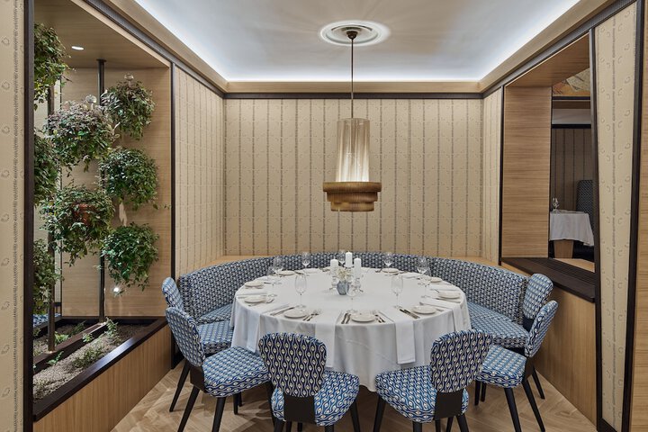 Dining 66 of 114