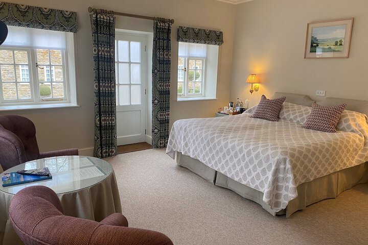 Room 3 of 50