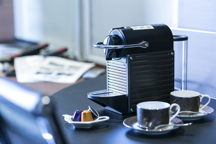 Breakfast/Coffee Service 26 of 73