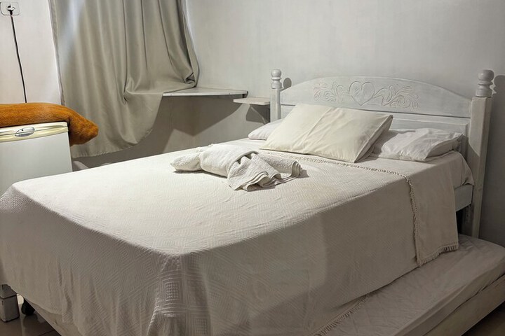 Room 27 of 71