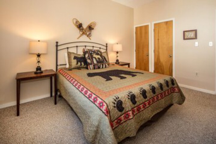 Room 12 of 15