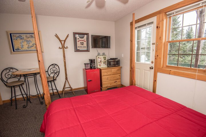 Room 12 of 89