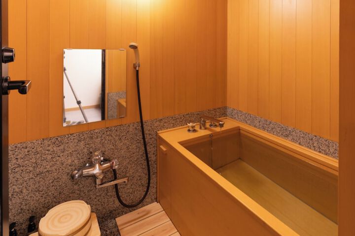 Bath Interior