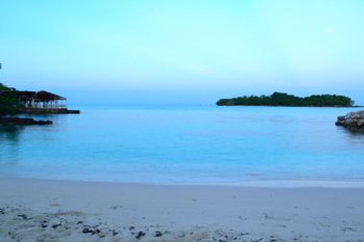 Beach 5 of 41