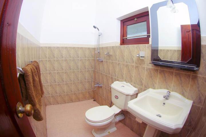 Room 36 of 89