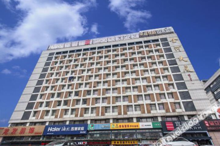 Hotel 10 of 33