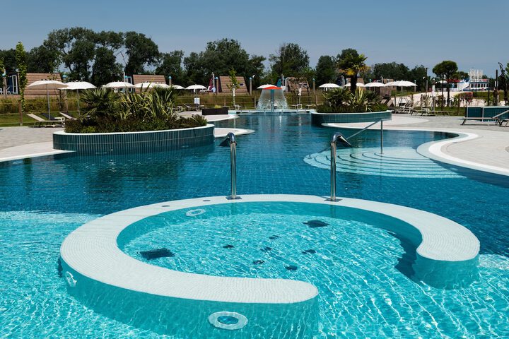 Pool 25 of 54