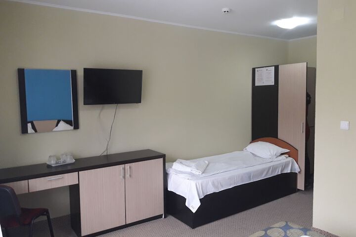 Room 17 of 62