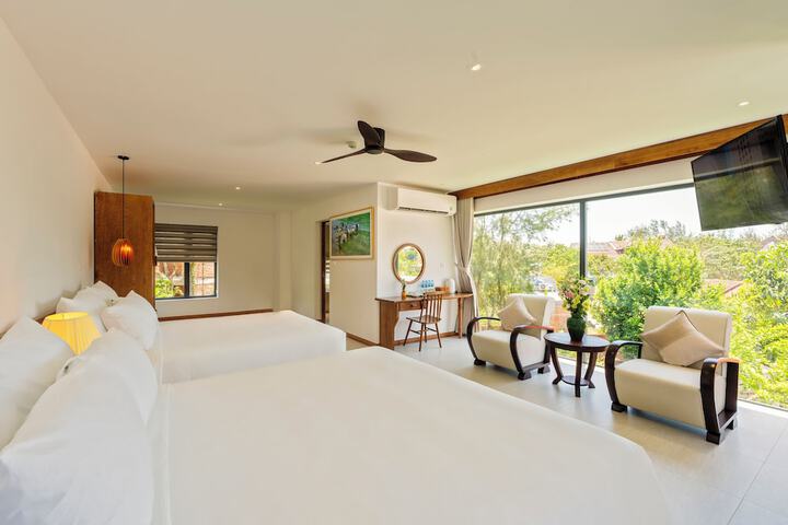 Room 3 of 75