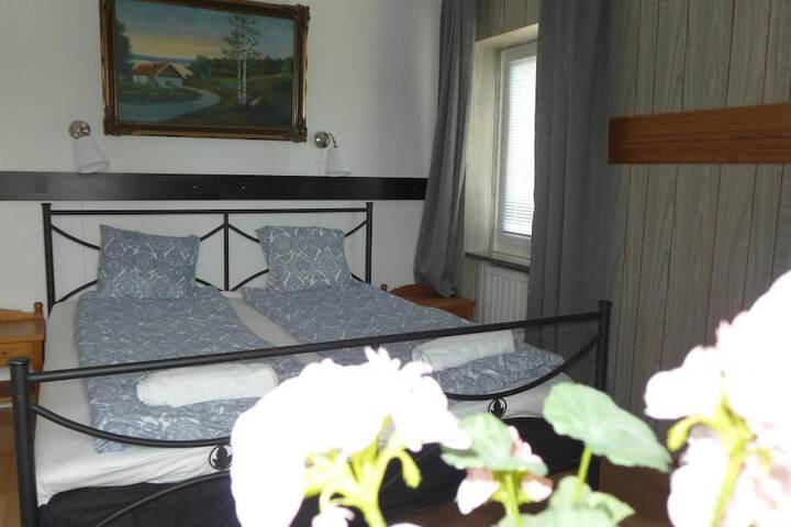 Room 14 of 50