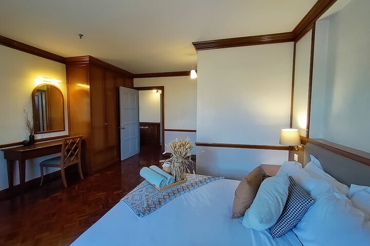 Room 8 of 131