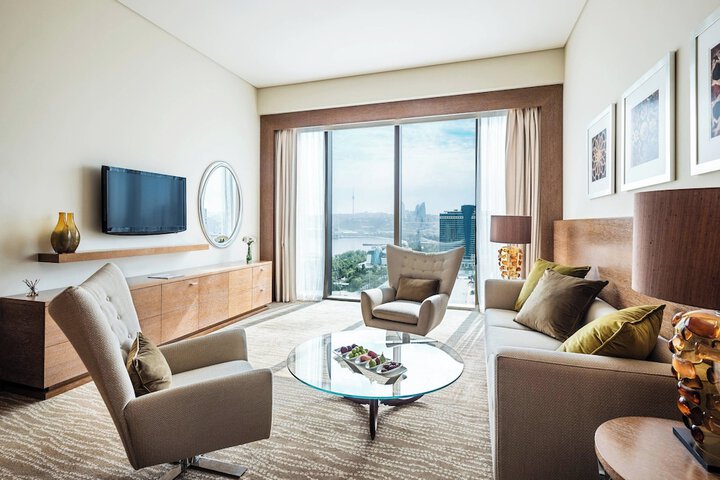 Room 42 of 154