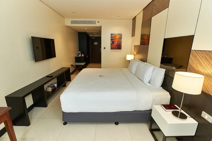 Room 35 of 91