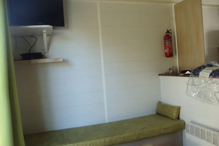 Room 2 of 12