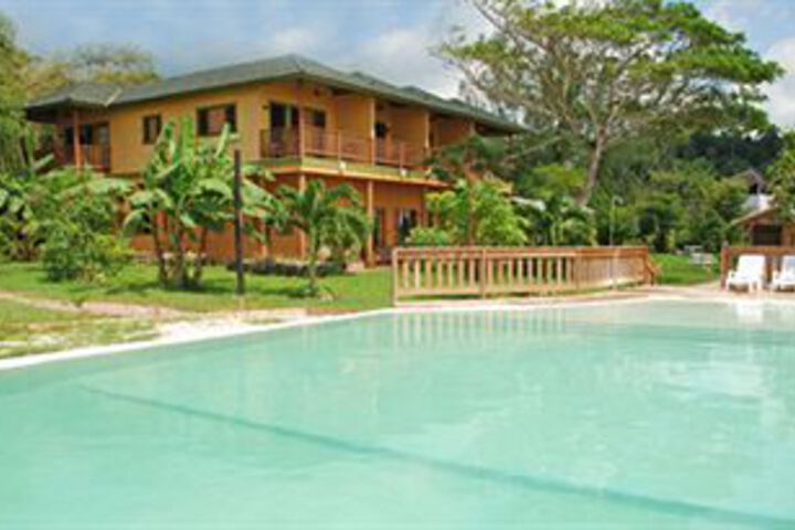 Hotel 58 of 100